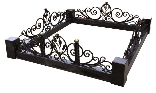 Цоколь с оградой комплекс Роза Элит малая